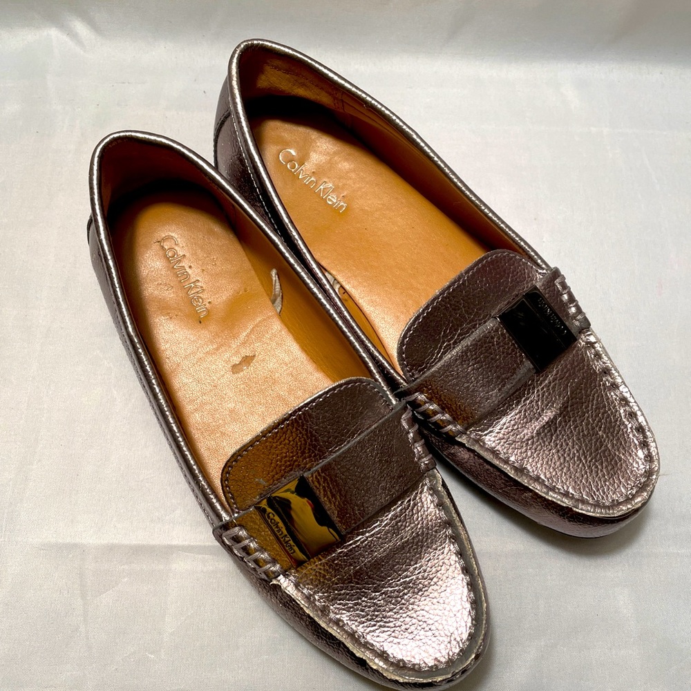 Calvin Klein slip on drivers metallic copper size 6